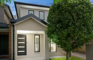 Altona North townhouse