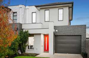 Bentleigh townhouse