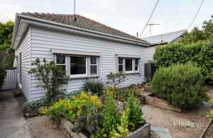 Classic weatherboard in Brunswick