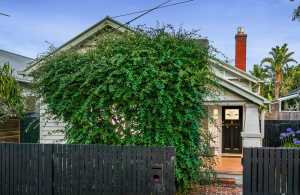 Weatherboard in Kingsville