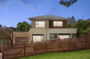 Townhouse in Pascoe Vale